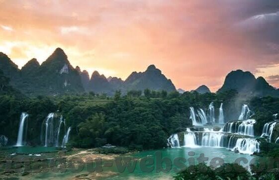 69视频麻豆视频-成人视听创作与网络审查，一个未解的灰色地带